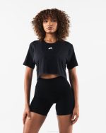 klær T442211 svart wolf head airtech ss crop kvinner Alphalete