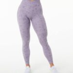 klær T442444 småstein print tåkete lilla lilla overflate power legging kvinner Alphalete