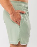 klær T442679 salvie grønn studio kort 6" menn Alphalete - Bilde 5