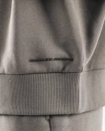 klær T442752 sterling grå opprinnelse mock neck ls menn Alphalete - Bilde 6