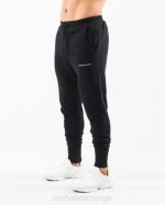 klær T442717 svart academy club jogger menn Alphalete